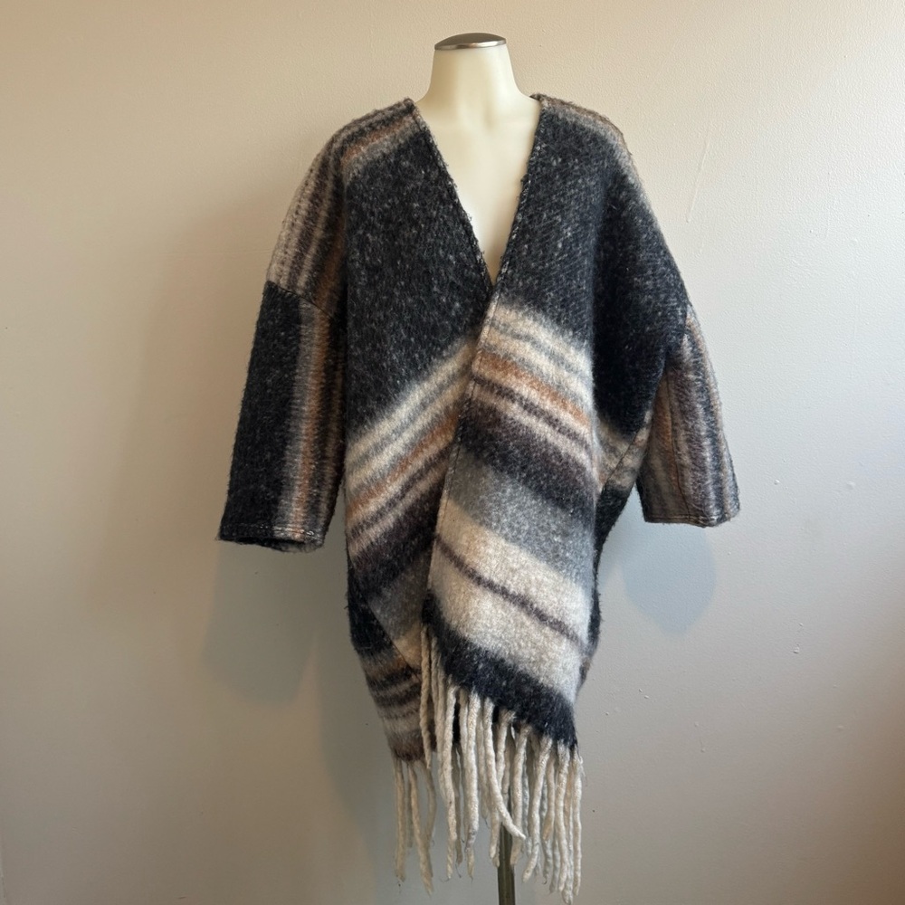 Anthropologie Cozy Striped Boho Western Fringe Poncho